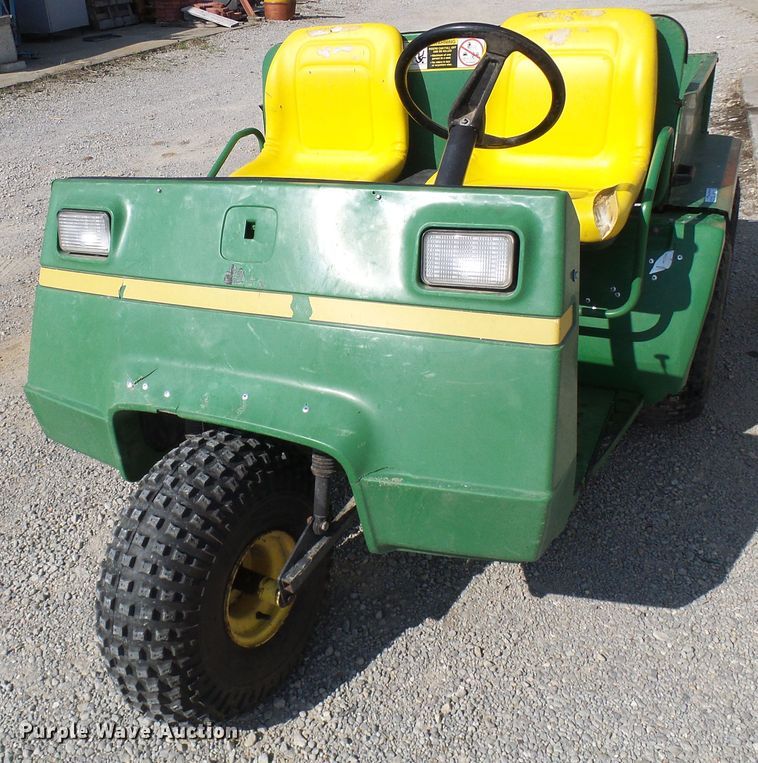 image for item EP9922 John Deere AMT622  utility vehicle