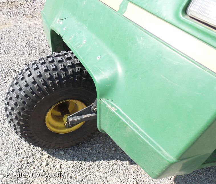 image for item EP9922 John Deere AMT622  utility vehicle