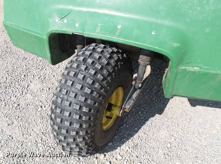 image for item EP9922 John Deere AMT622  utility vehicle