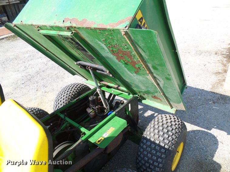 image for item EP9922 John Deere AMT622  utility vehicle