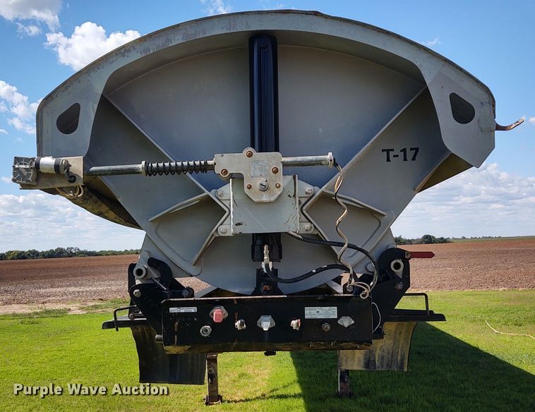 image for item EQ9438 2011 Construction Trailer Specialists side dump trailer