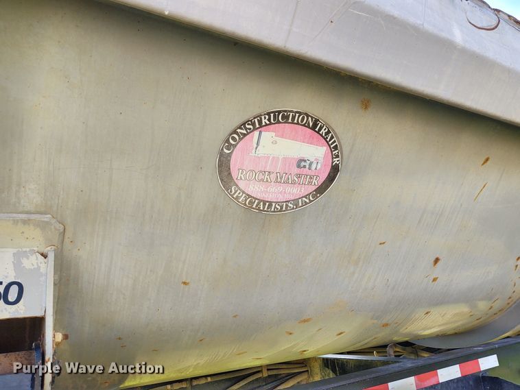 image for item EQ9438 2011 Construction Trailer Specialists side dump trailer