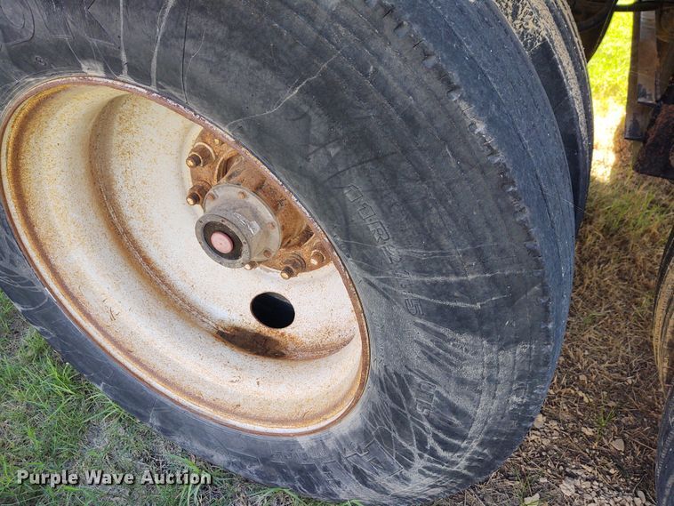 image for item EQ9438 2011 Construction Trailer Specialists side dump trailer