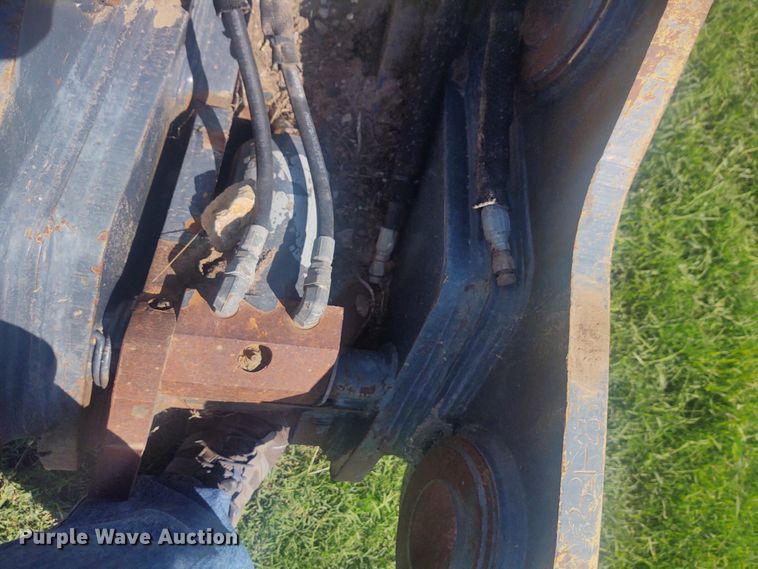 image for item EQ9439 JRB excavator quick coupler