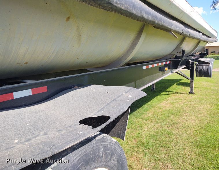 image for item EQ9440 CP 32"W excavator bucket