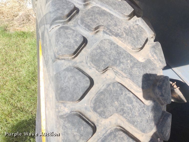 image for item EQ9445 Badger 1085D  wheeled excavator