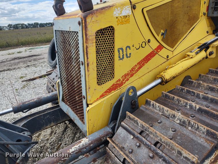 image for item EQ9446 New Holland DC100  dozer