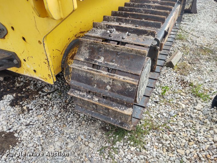 image for item EQ9446 New Holland DC100  dozer