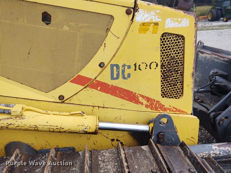 image for item EQ9446 New Holland DC100  dozer
