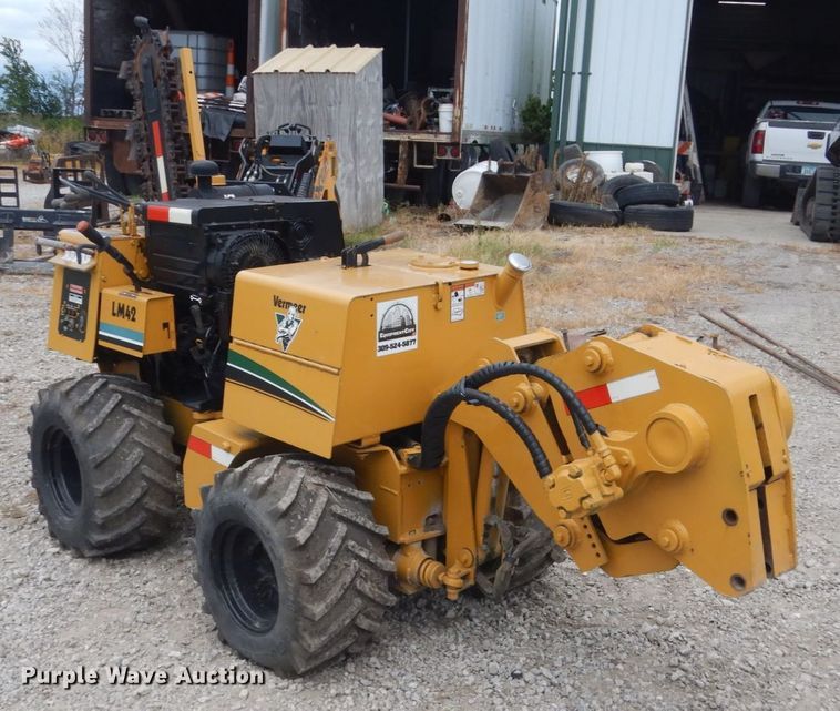 image for item FT9054 1996 Vermeer LM42  trencher