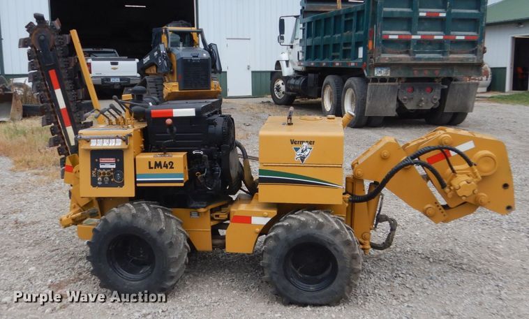 image for item FT9054 1996 Vermeer LM42  trencher