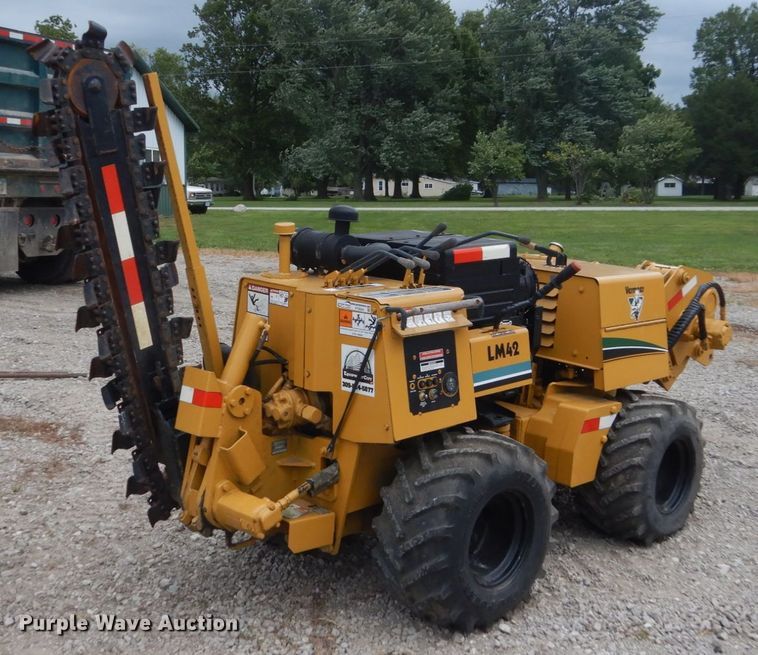 image for item FT9054 1996 Vermeer LM42  trencher