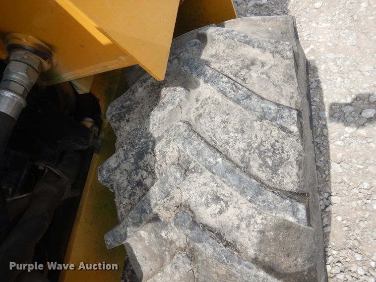 image for item FT9054 1996 Vermeer LM42  trencher