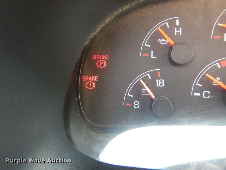 image for item GM9181 2009 Ford F750 Super Duty XL  utility truck