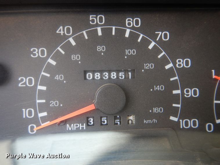 image for item GM9181 2009 Ford F750 Super Duty XL  utility truck