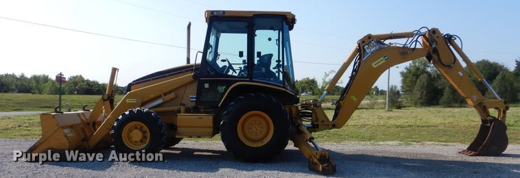 image for item GM9193 2004 Caterpillar 416D  backhoe