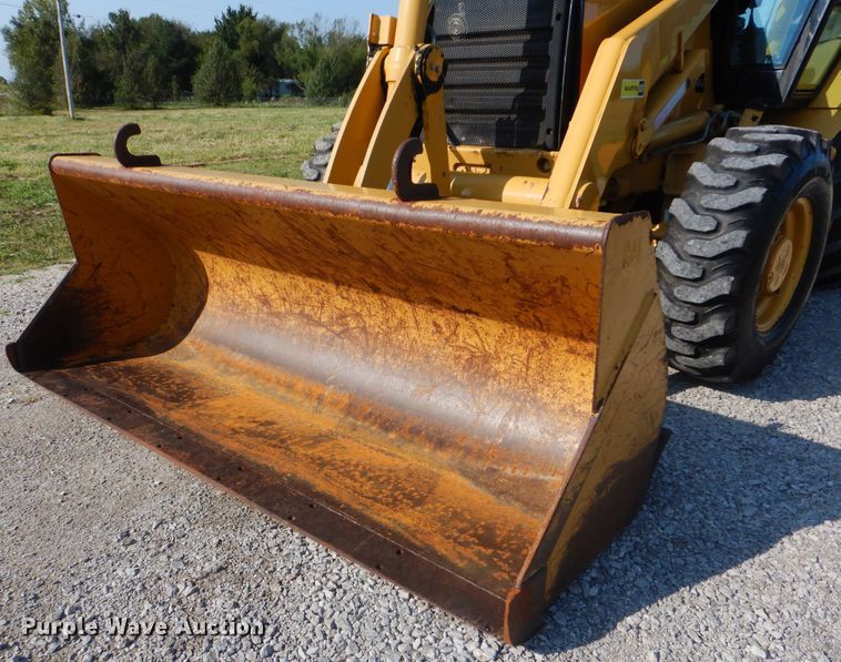 image for item GM9193 2004 Caterpillar 416D  backhoe