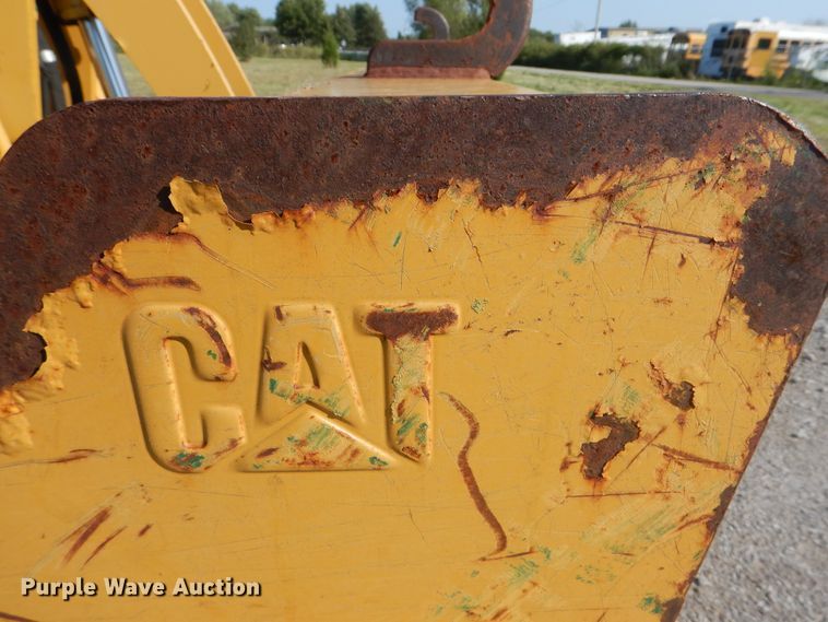 image for item GM9193 2004 Caterpillar 416D  backhoe