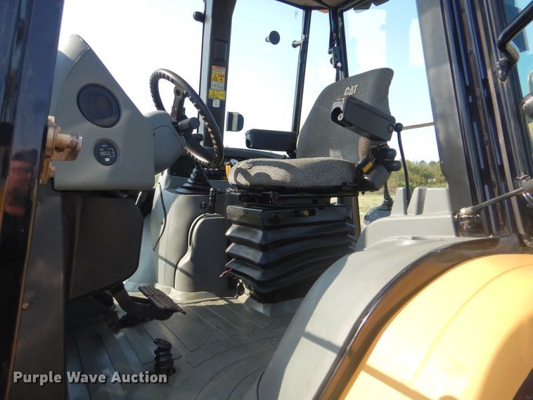 image for item GM9193 2004 Caterpillar 416D  backhoe