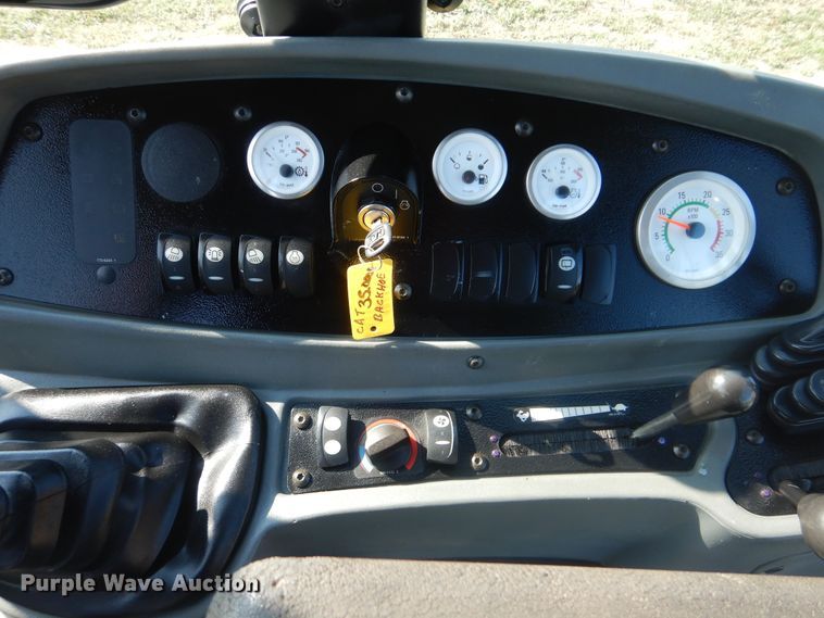 image for item GM9193 2004 Caterpillar 416D  backhoe