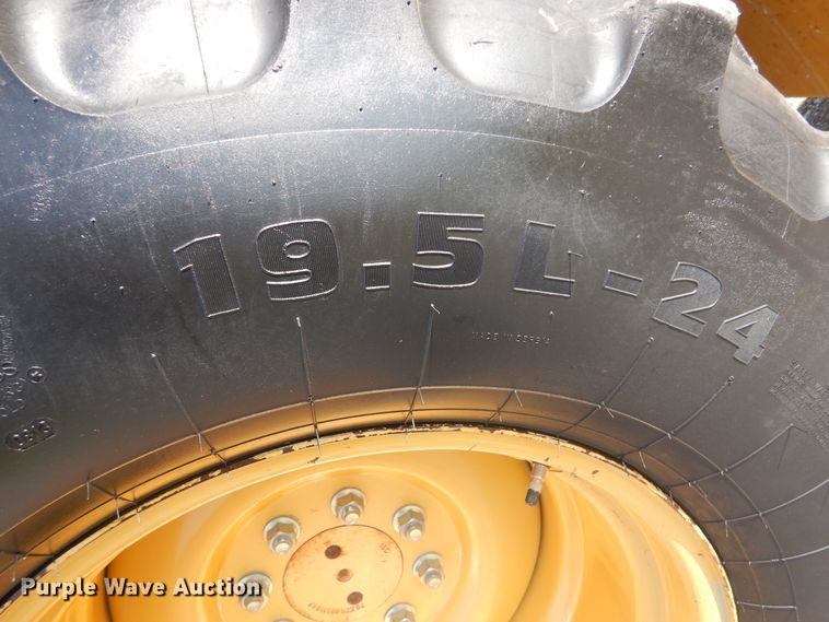 image for item GM9193 2004 Caterpillar 416D  backhoe