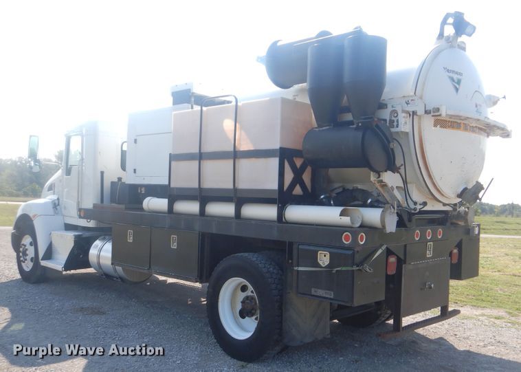 image for item GM9195 2010 Kenworth T370  vacuum truck