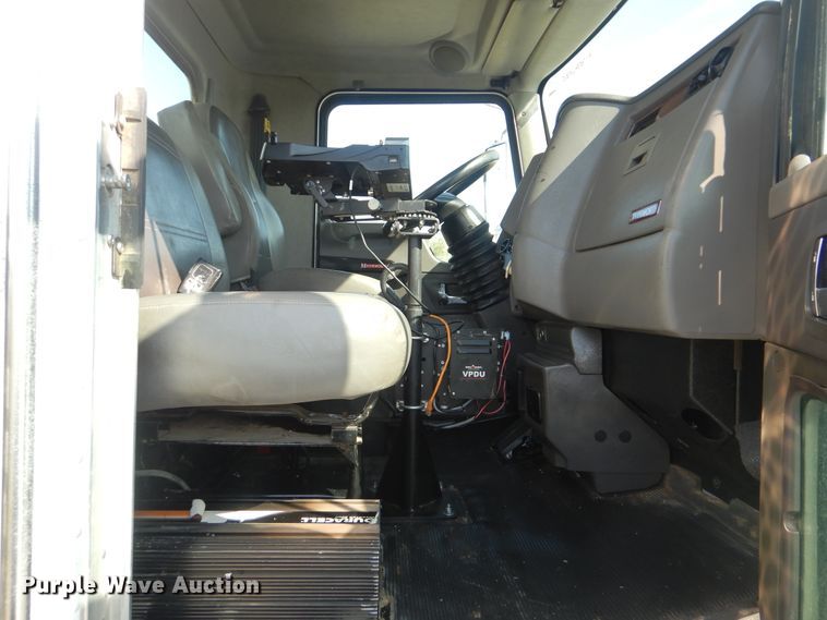 image for item GM9195 2010 Kenworth T370  vacuum truck