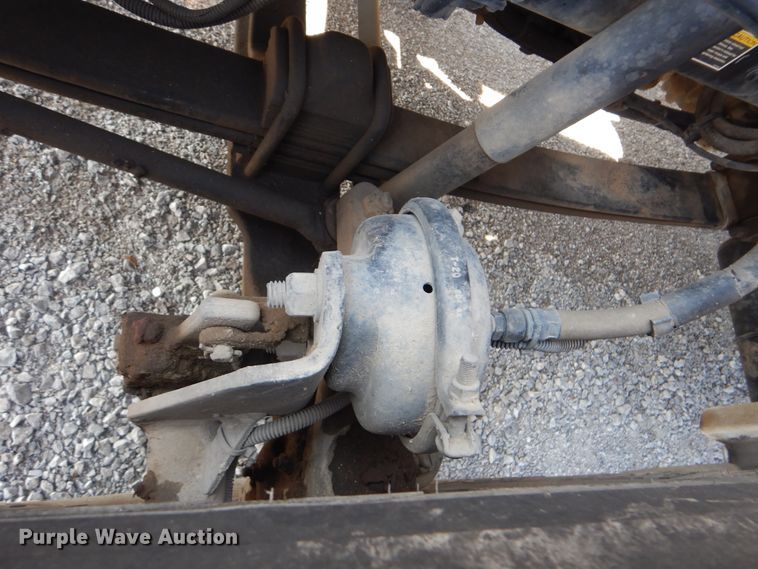 image for item GM9195 2010 Kenworth T370  vacuum truck