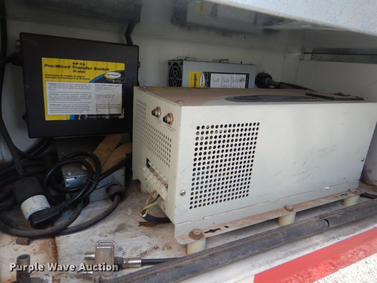 image for item GM9196 2012 Ford F550  bucket truck