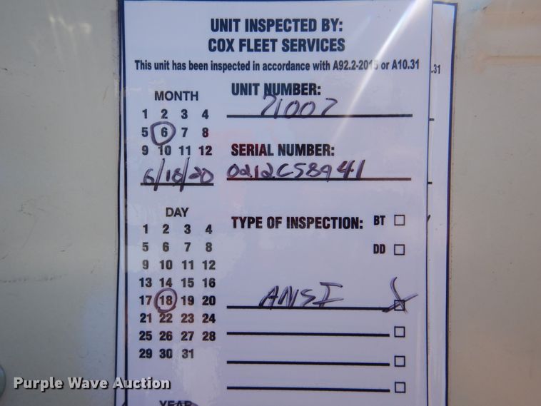 image for item GM9196 2012 Ford F550  bucket truck