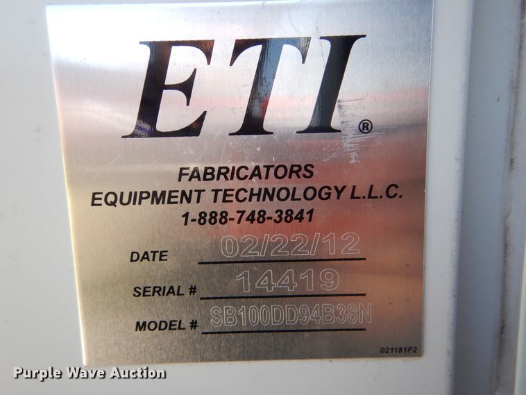 image for item GM9196 2012 Ford F550  bucket truck