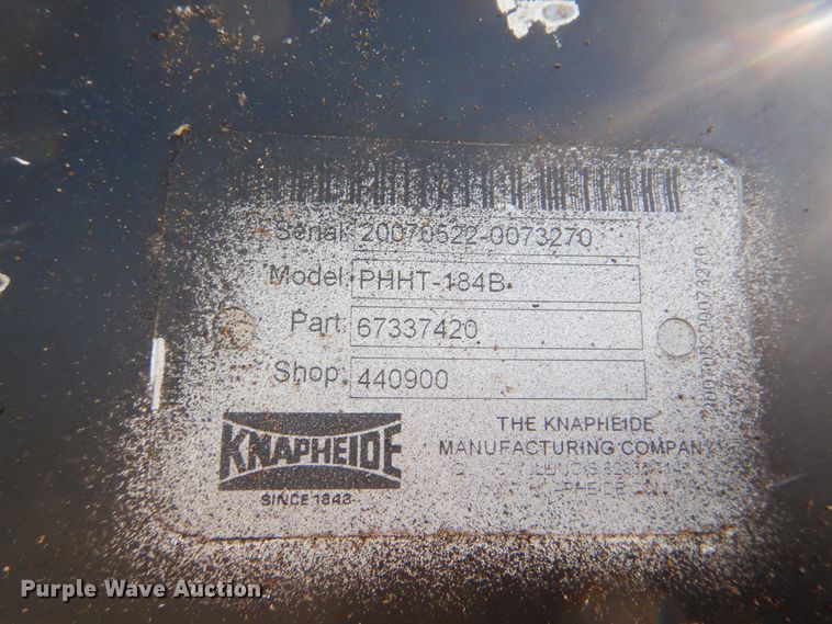 image for item GM9201 2008 Peterbilt 365  crane truck