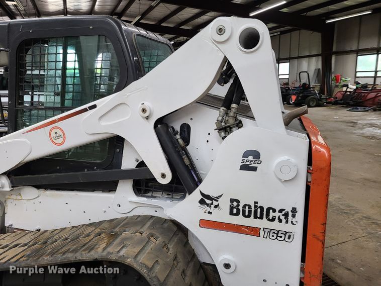 image for item GO9334 2014 Bobcat T650  tracked skid steer loader