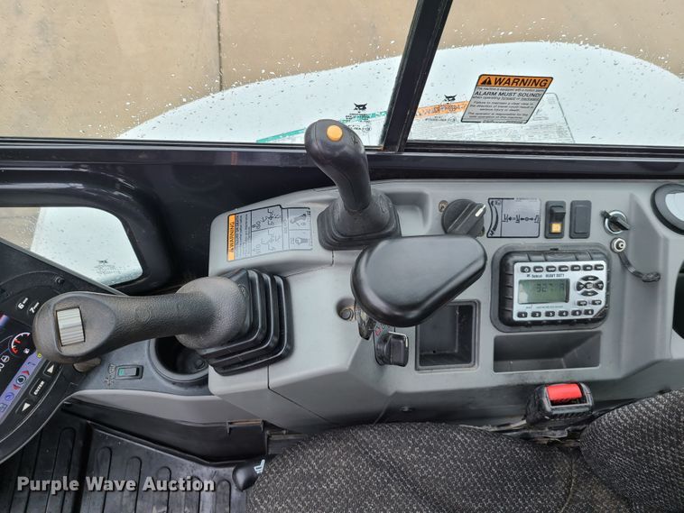 image for item GO9335 2017 Bobcat E35i  mini excavator