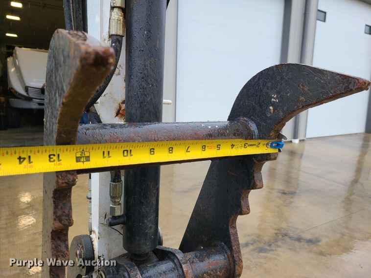 image for item GO9335 2017 Bobcat E35i  mini excavator