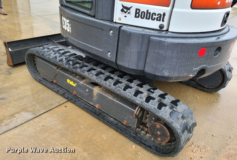 image for item GO9335 2017 Bobcat E35i  mini excavator