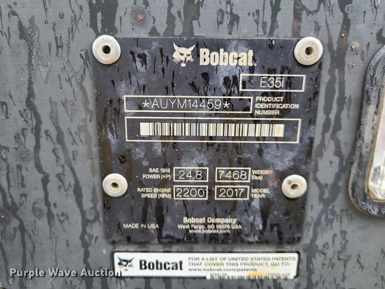 image for item GO9335 2017 Bobcat E35i  mini excavator