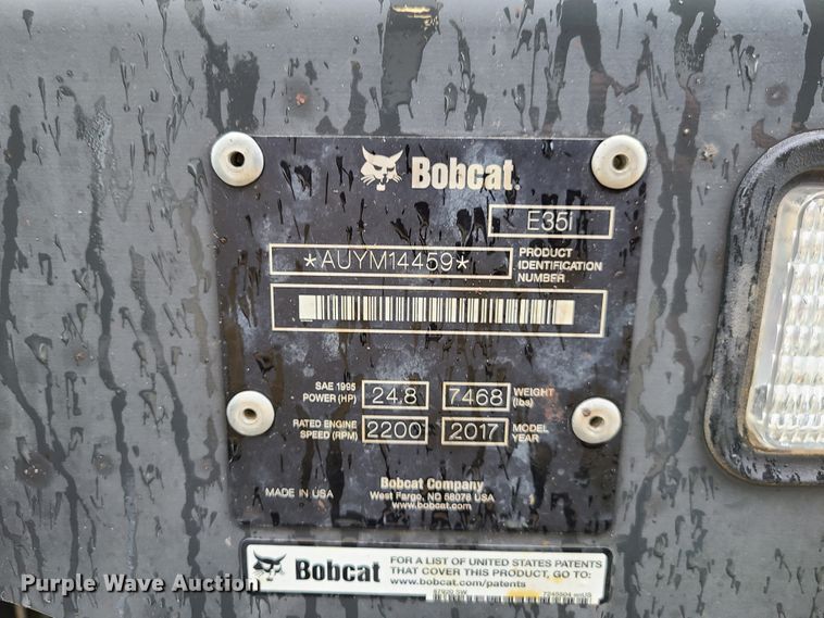 image for item GO9335 2017 Bobcat E35i  mini excavator