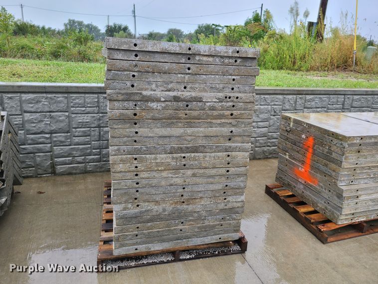 image for item GO9350 (10) pallets of aluminum concrete forms