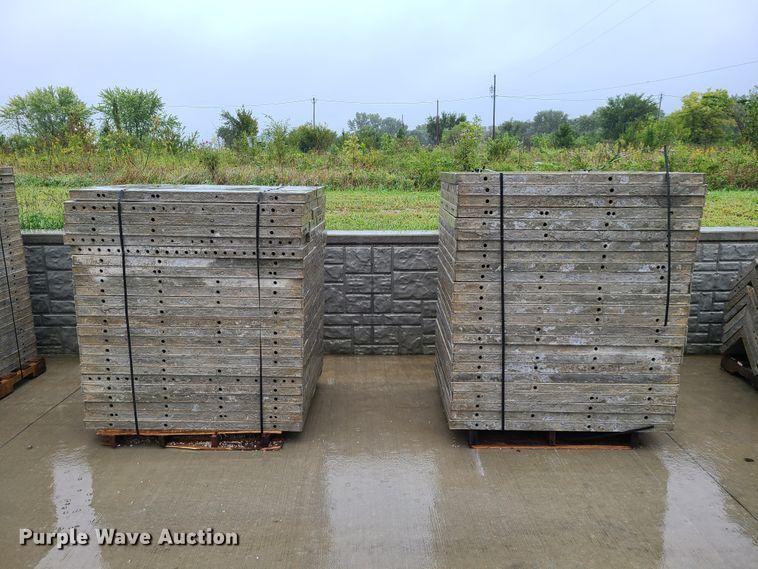 image for item GO9350 (10) pallets of aluminum concrete forms