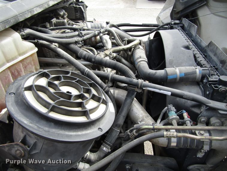 image for item GQ9167 2008 Freightliner M2 106  flatbed truck