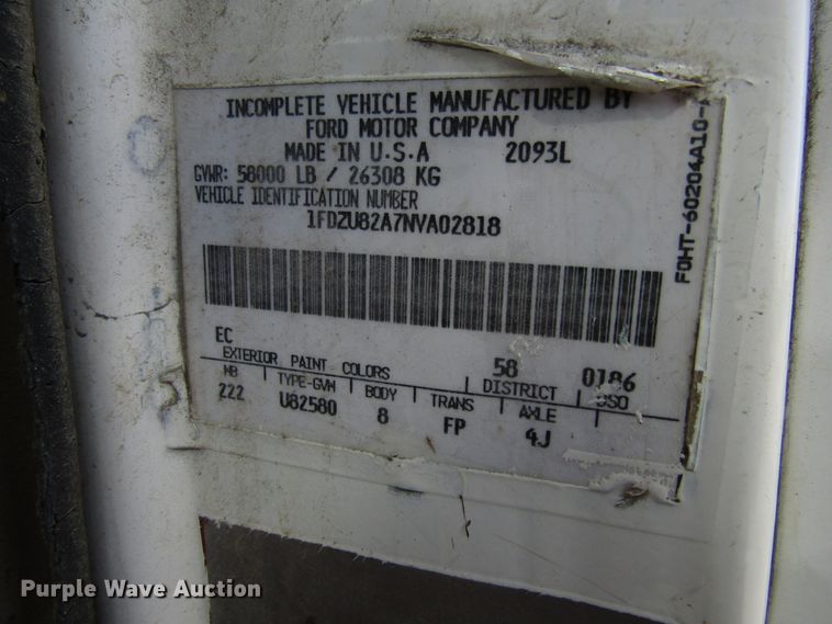 image for item GQ9168 1992 Ford L8000   dump truck