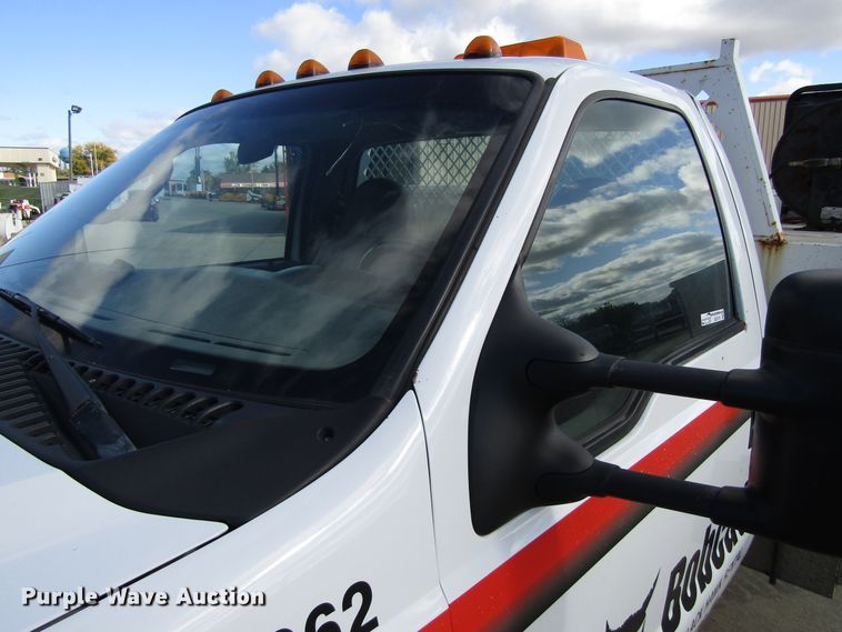 image for item GQ9170 2006 Ford F550 Super Duty  service truck