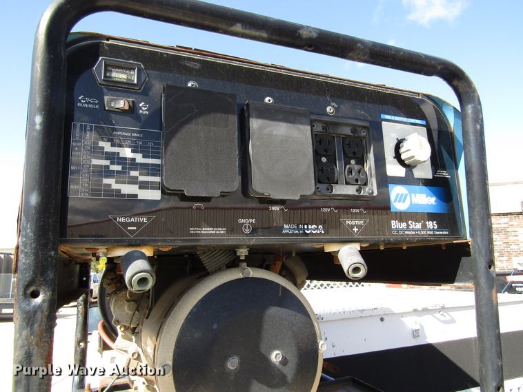 image for item GQ9170 2006 Ford F550 Super Duty  service truck