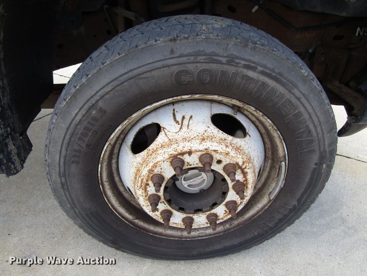 image for item GQ9170 2006 Ford F550 Super Duty  service truck