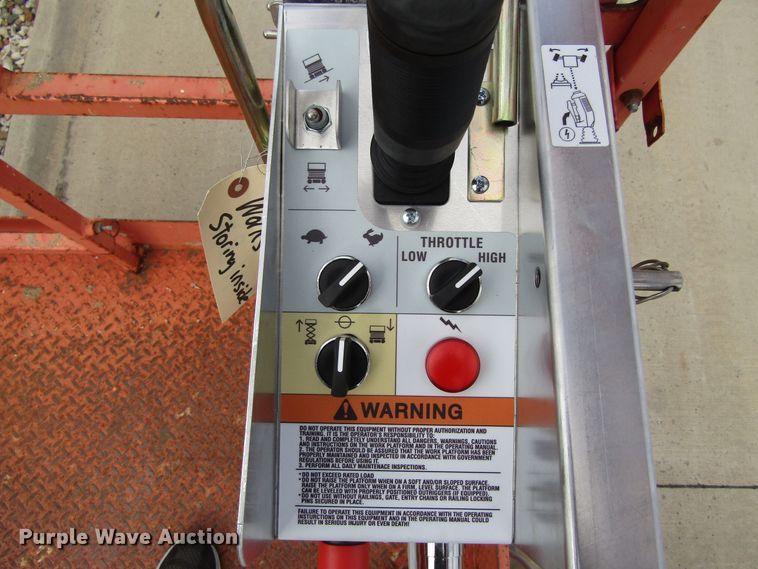 image for item GQ9171 2007 Skyjack SJ8841  scissor lift