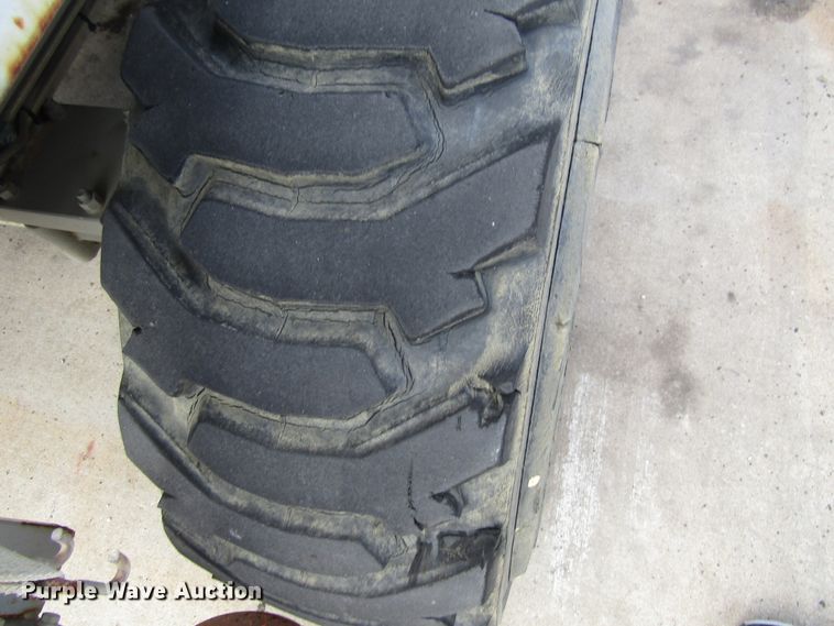 image for item GQ9171 2007 Skyjack SJ8841  scissor lift