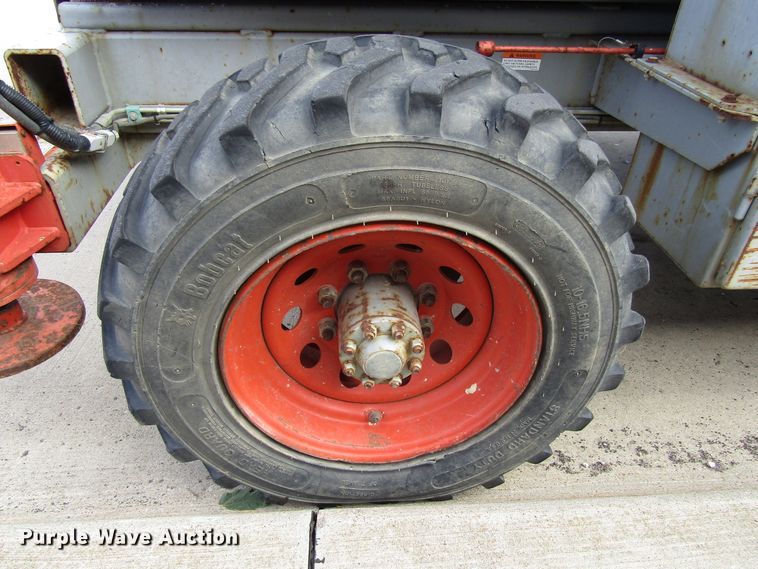 image for item GQ9171 2007 Skyjack SJ8841  scissor lift