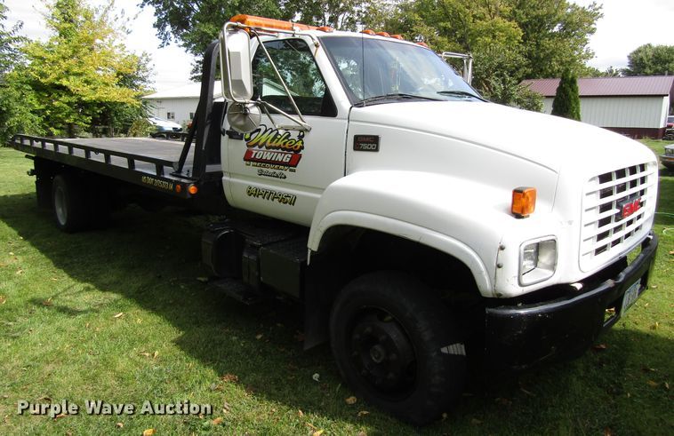 image for item GQ9178 2002 GMC C6500  rollback