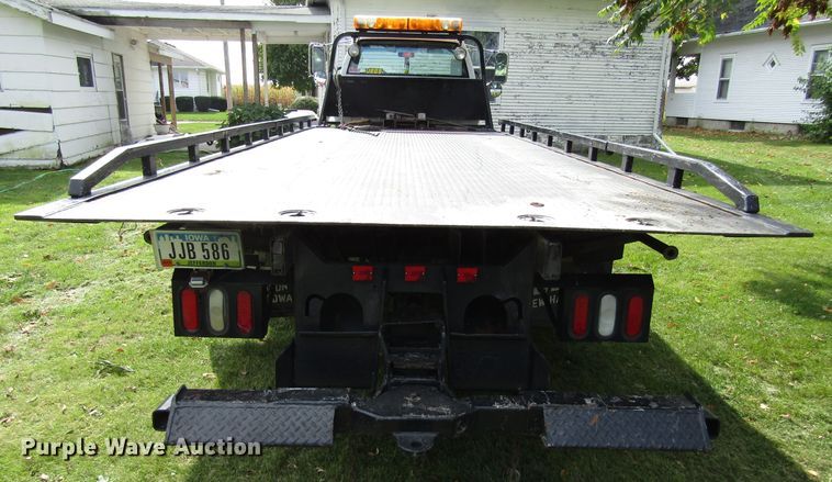 image for item GQ9178 2002 GMC C6500  rollback